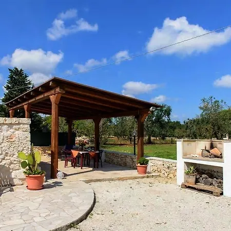 Trullo San Michele Villa