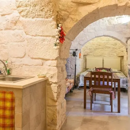Villa Trullo San Michele *